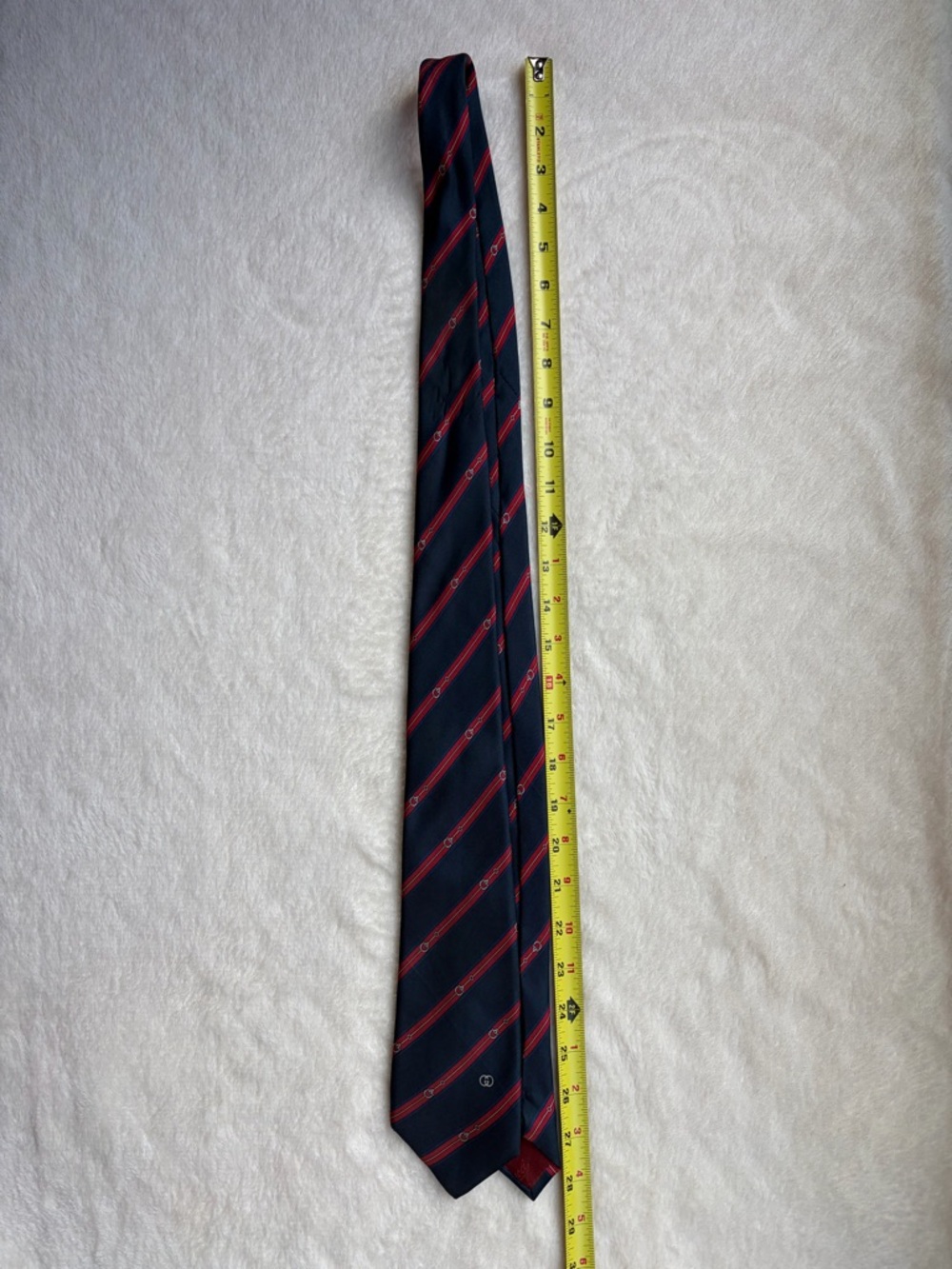 VINTAGE Gucci Men's Striped Tie Navy Red 100% Silk Horsebit Logo Classic - Picture 10 of 10